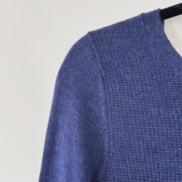 Cynthia Rowley 100% Merino Wool Blue Crewneck Tie Back Sweater - Picture 4 of 16